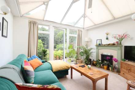 Willow Close, Marlborough, SN8 2BH, Image 5