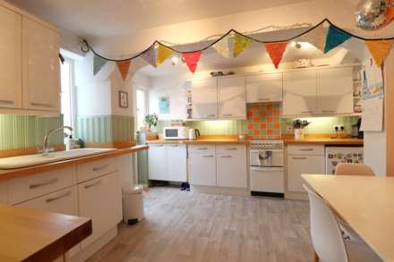 Willow Close, Marlborough, SN8 2BH, Image 6