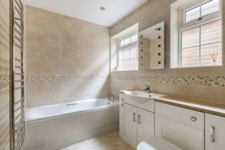 Whittonditch Road, Ramsbury, SN8 2PX, Image 9