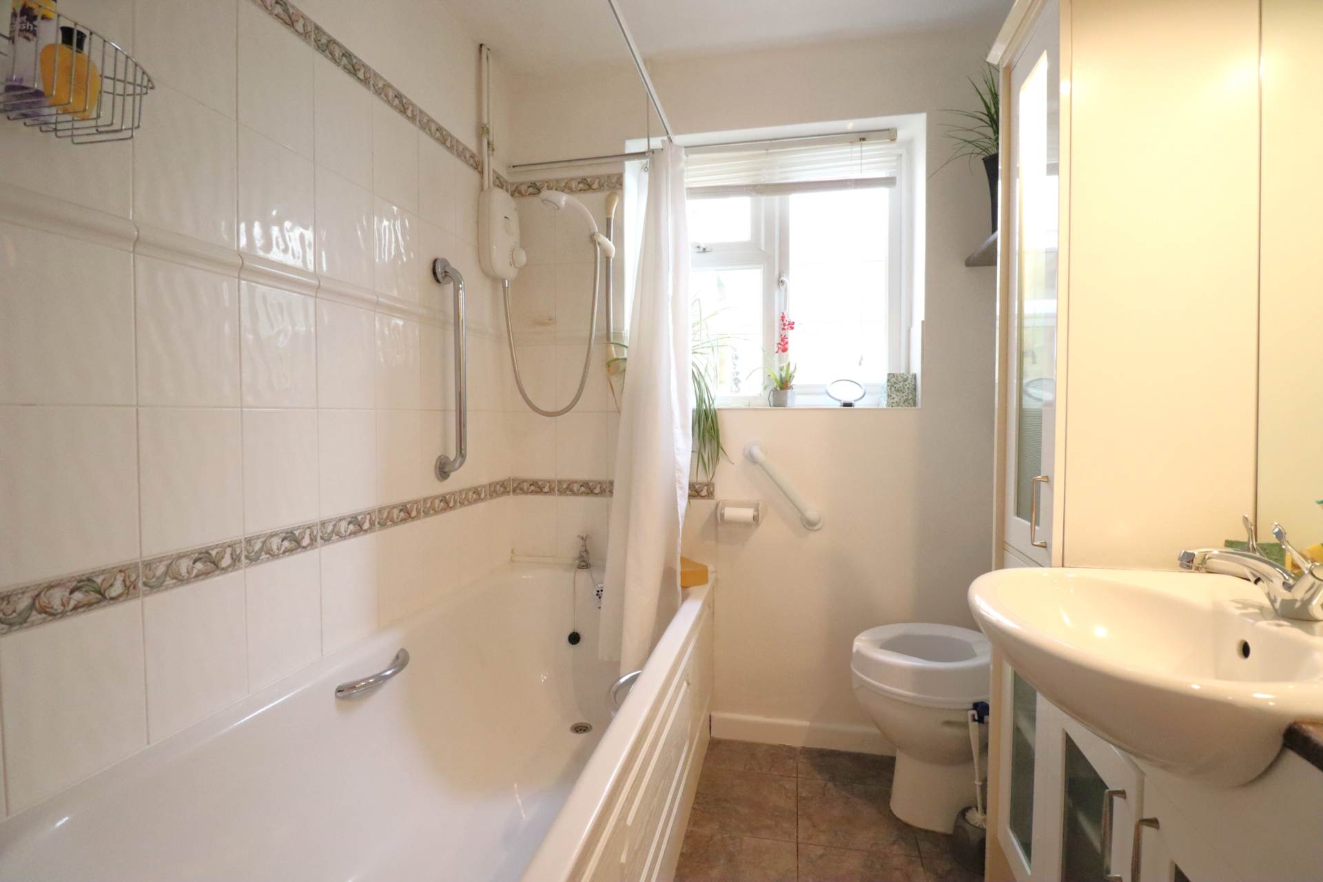 Poulton Hill, Marlborough, SN8 1AZ, Image 10