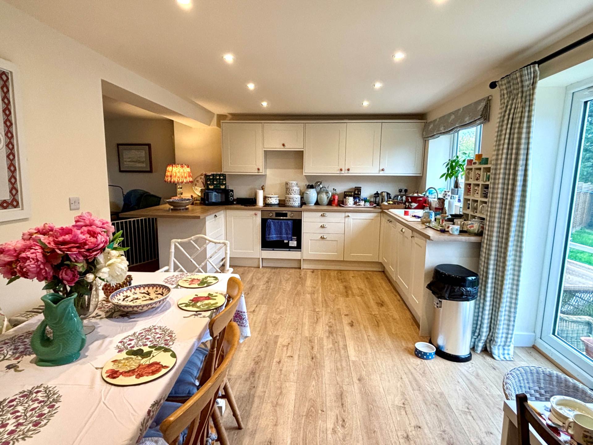 Castle Road, Marlborough, SN8 3LS, Image 2