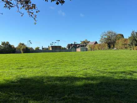 Castle Road, Marlborough, SN8 3LS, Image 12