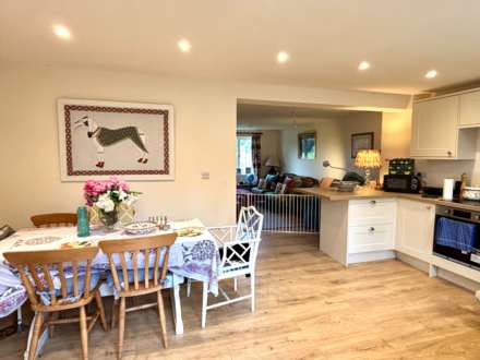 Castle Road, Marlborough, SN8 3LS, Image 3