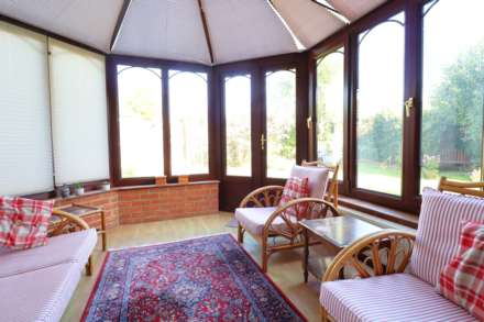 Copyhold, Great Bedwyn, Marlborough, SN8 3YR, Image 5