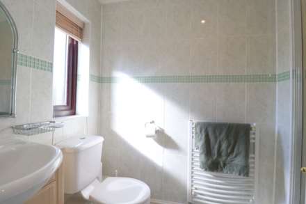 Copyhold, Great Bedwyn, Marlborough, SN8 3YR, Image 8
