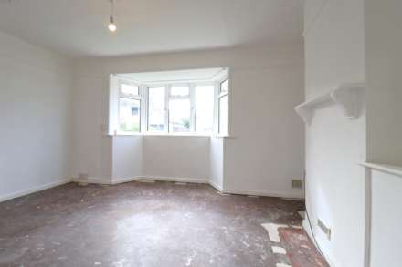 The Square, Pewsey, SN9 5DZ, Image 2