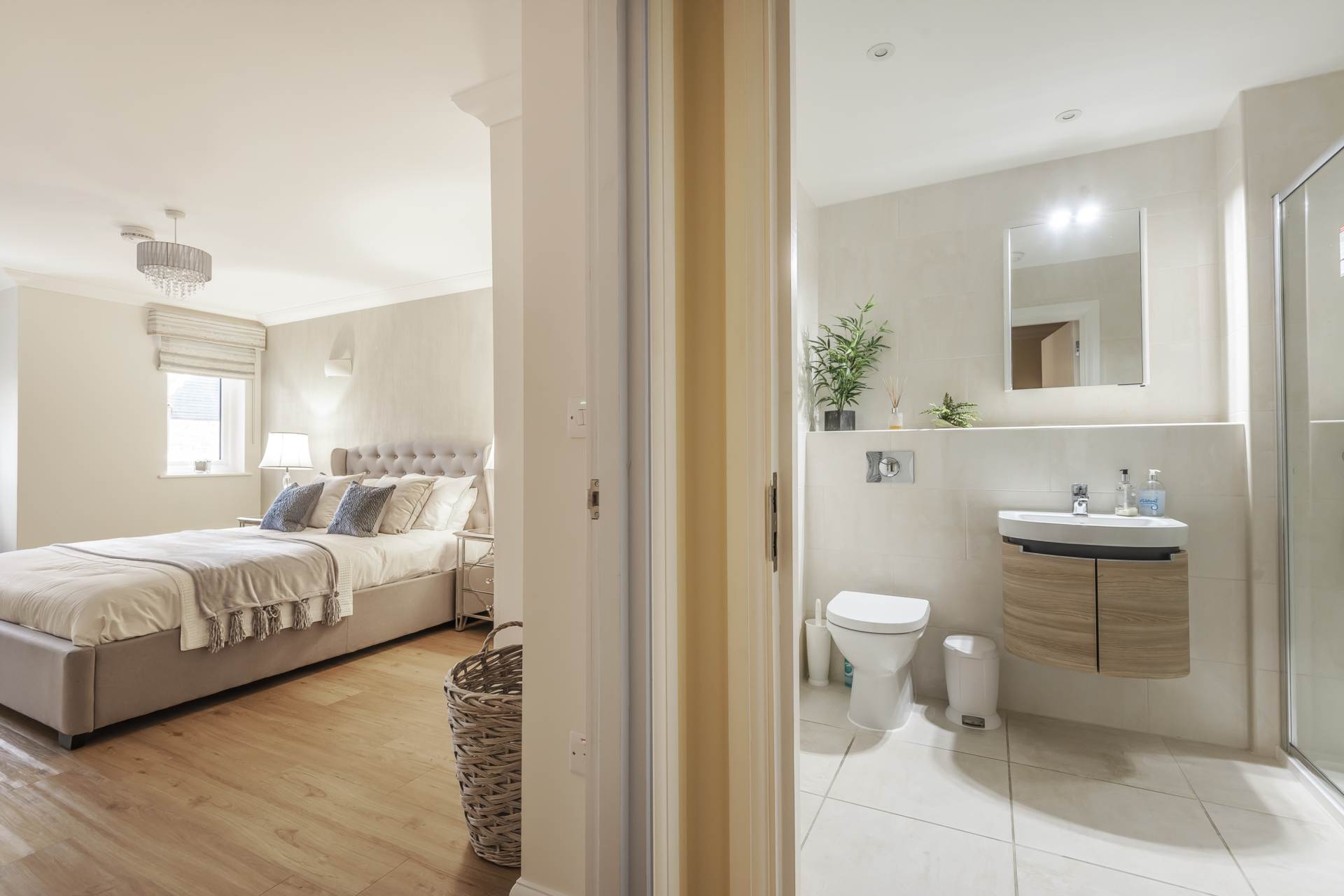 Fleur De Lis, Marlborough, SN8 2FN, Image 6