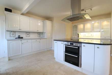 Webbs Way, Burbage, SN8 3TF, Image 3
