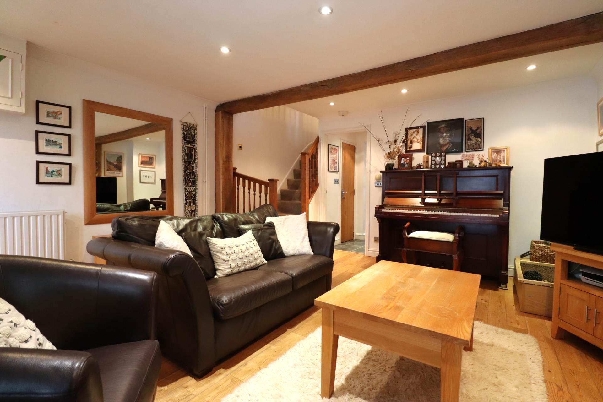 Salisbury Road, Marlborough, SN8 4AB, Image 2