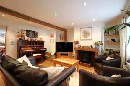 Salisbury Road, Marlborough, SN8 4AB, Image 3