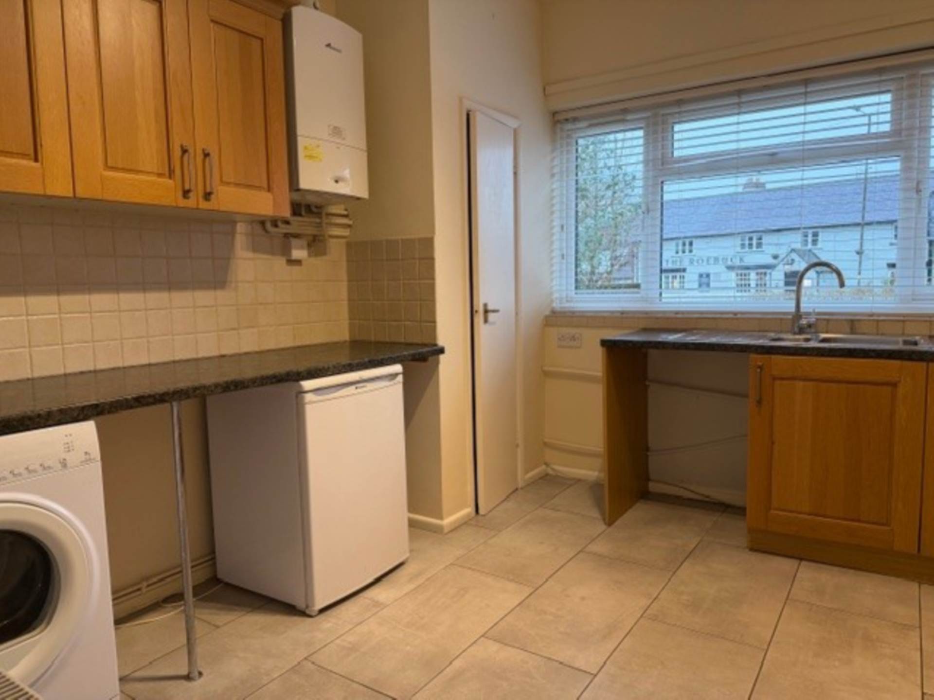 Reeds Ground, Marlborough, SN8 2AW, Image 3