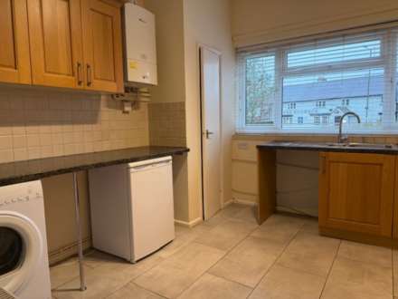 Reeds Ground, Marlborough, SN8 2AW, Image 3