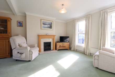 River Park, Marlborough, SN8 1NH, Image 2