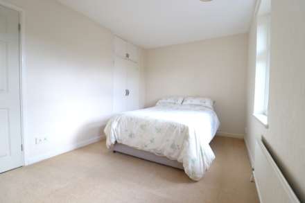 River Park, Marlborough, SN8 1NH, Image 8