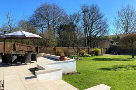 Downs Close, Eastbury, Hungerford, RG17 7JW, Image 16