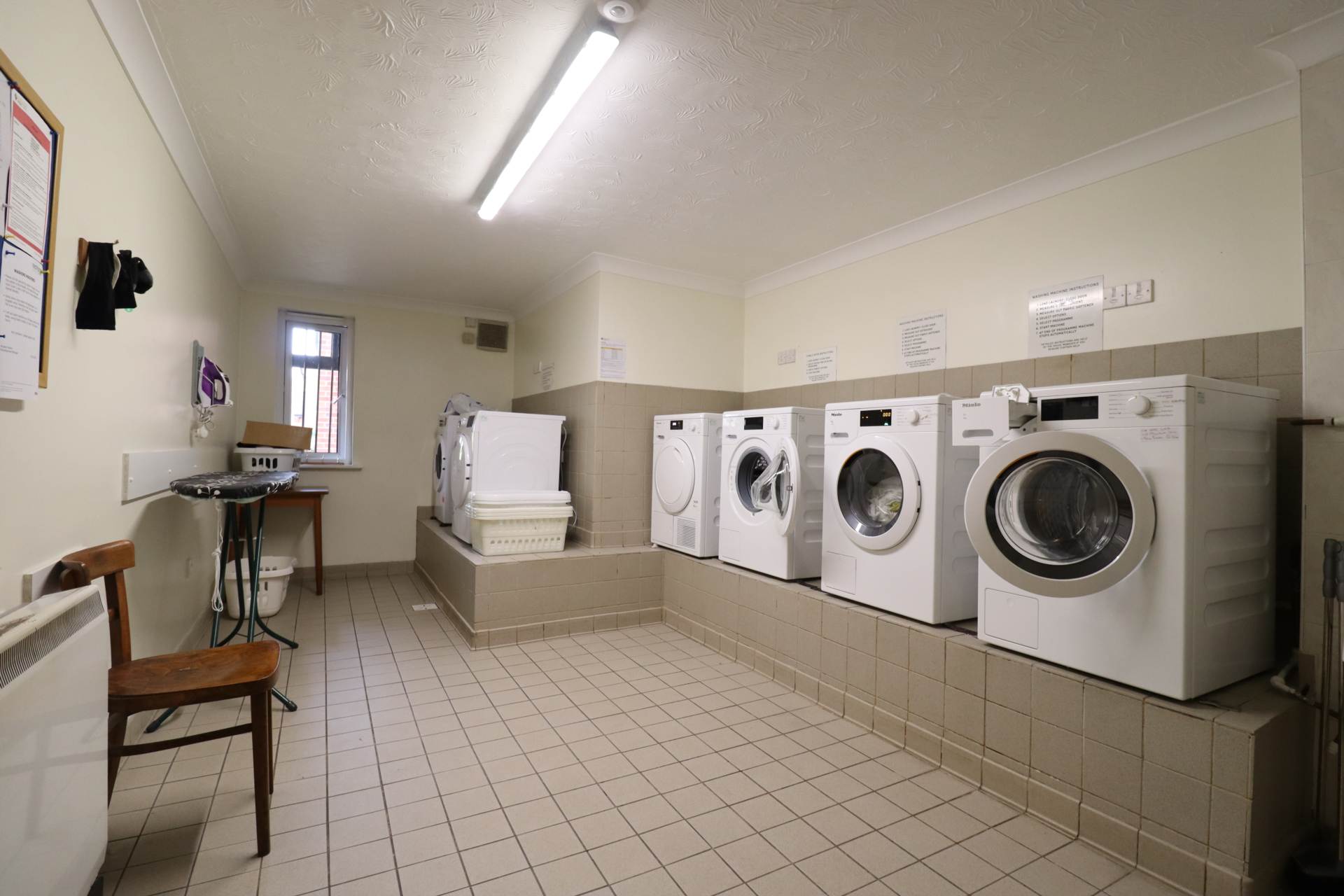 Churchill Court, Marlborough, SN8 1LD, Image 8