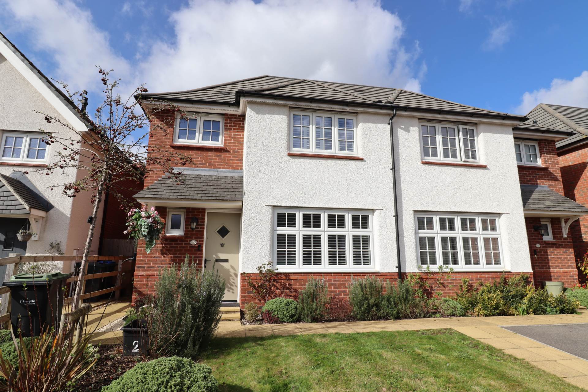 Elsie Knocker Grove, Marlborough, SN8 4YN, Image 1