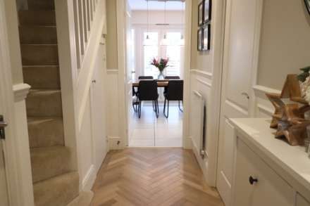 Elsie Knocker Grove, Marlborough, SN8 4YN, Image 4