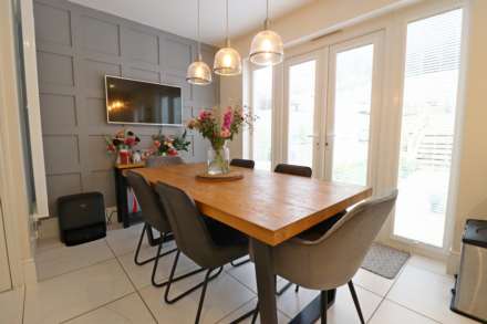 Elsie Knocker Grove, Marlborough, SN8 4YN, Image 5