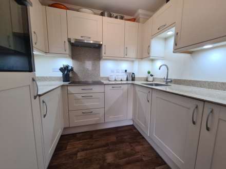 Fleur De Lis, Marlborough, SN8 2FN, Image 4