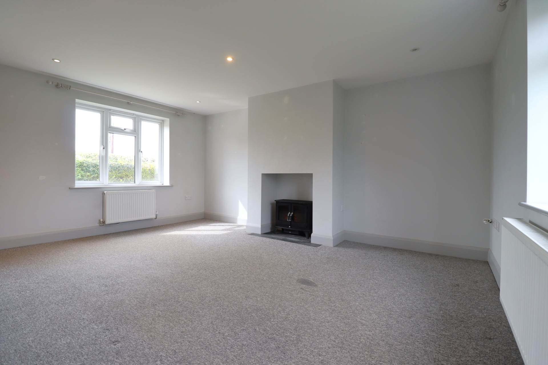 The Elms, East Kennett, Marlborough, SN8 4HA, Image 5