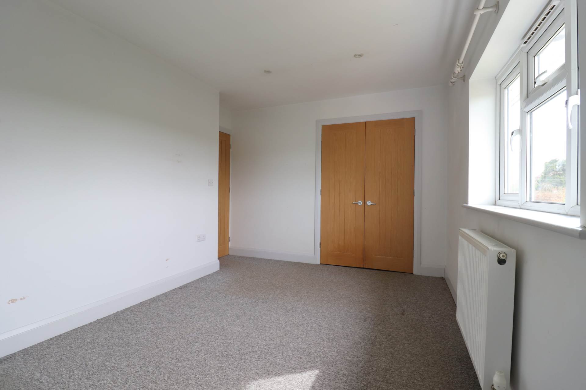 The Elms, East Kennett, Marlborough, SN8 4HA, Image 7