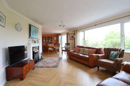 Newbury Street, Lambourn, Hungerford, RG17 7LL, Image 4