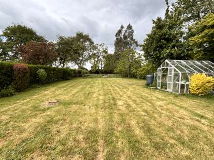 High Street, Burbage, SN8 3AB, Image 15