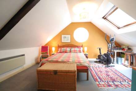 St. Nicholas Yard, Fyfield, SN8 1PP, Image 13