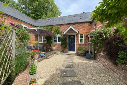 St. Nicholas Yard, Fyfield, SN8 1PP, Image 15