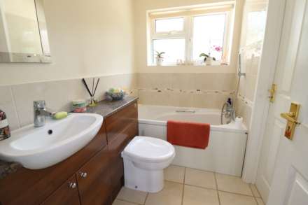 Newbury Street, Lambourn, Hungerford, RG17 7LL, Image 13