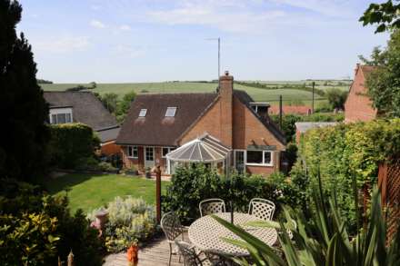 Newbury Street, Lambourn, Hungerford, RG17 7LL, Image 17