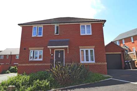 Portfields Road, Marlborough, SN8 1EY, Image 1