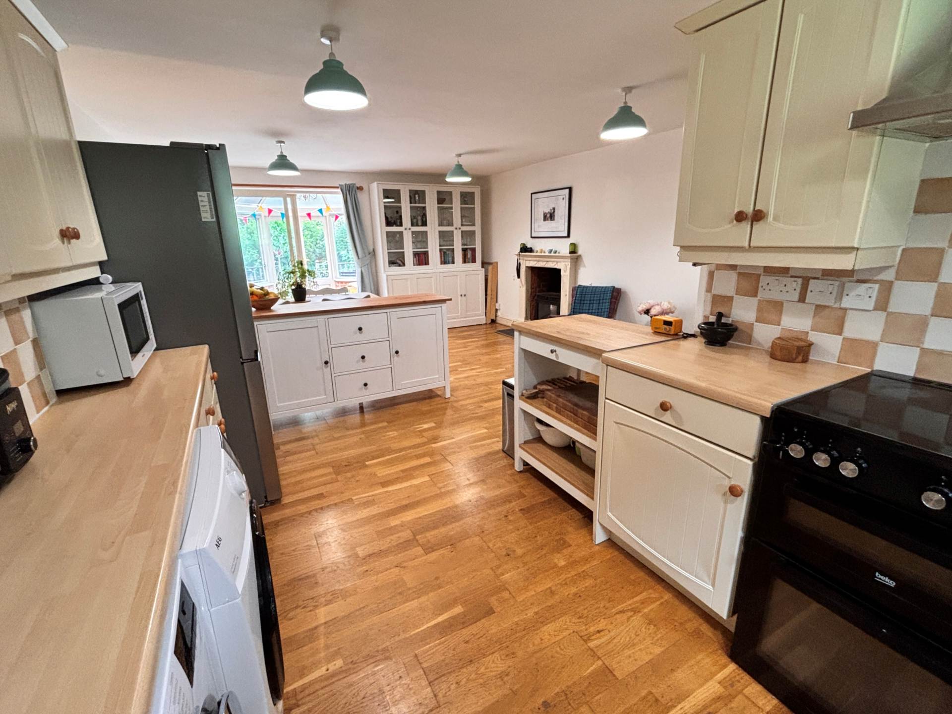 Rogers Meadow, Marlborough, SN8 1DZ, Image 4