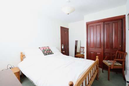 Browns Lane, Great Bedwyn, SN8 3LR, Image 10