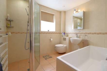 Browns Lane, Great Bedwyn, SN8 3LR, Image 12