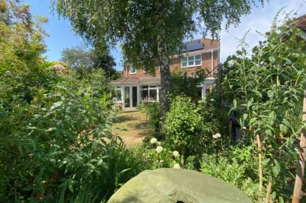 Browns Lane, Great Bedwyn, SN8 3LR, Image 14