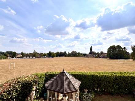 Eastcourt, Burbage, SN8 3AG, Image 17