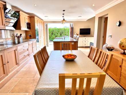 Eastcourt, Burbage, SN8 3AG, Image 5