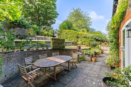 The Waldrons, East Garston, RG17 7JB, Image 12