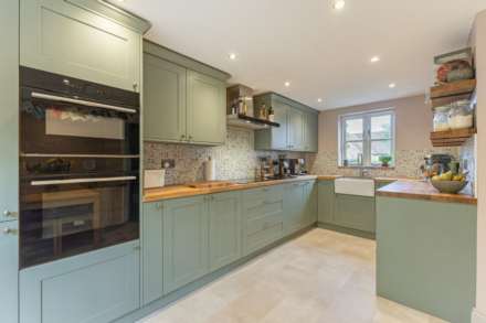 The Waldrons, East Garston, RG17 7JB, Image 4