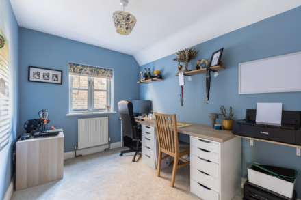 The Waldrons, East Garston, RG17 7JB, Image 9