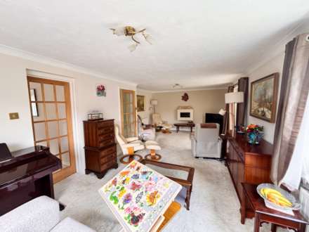 The Rysefords, Burbage, SN8 3TS, Image 6