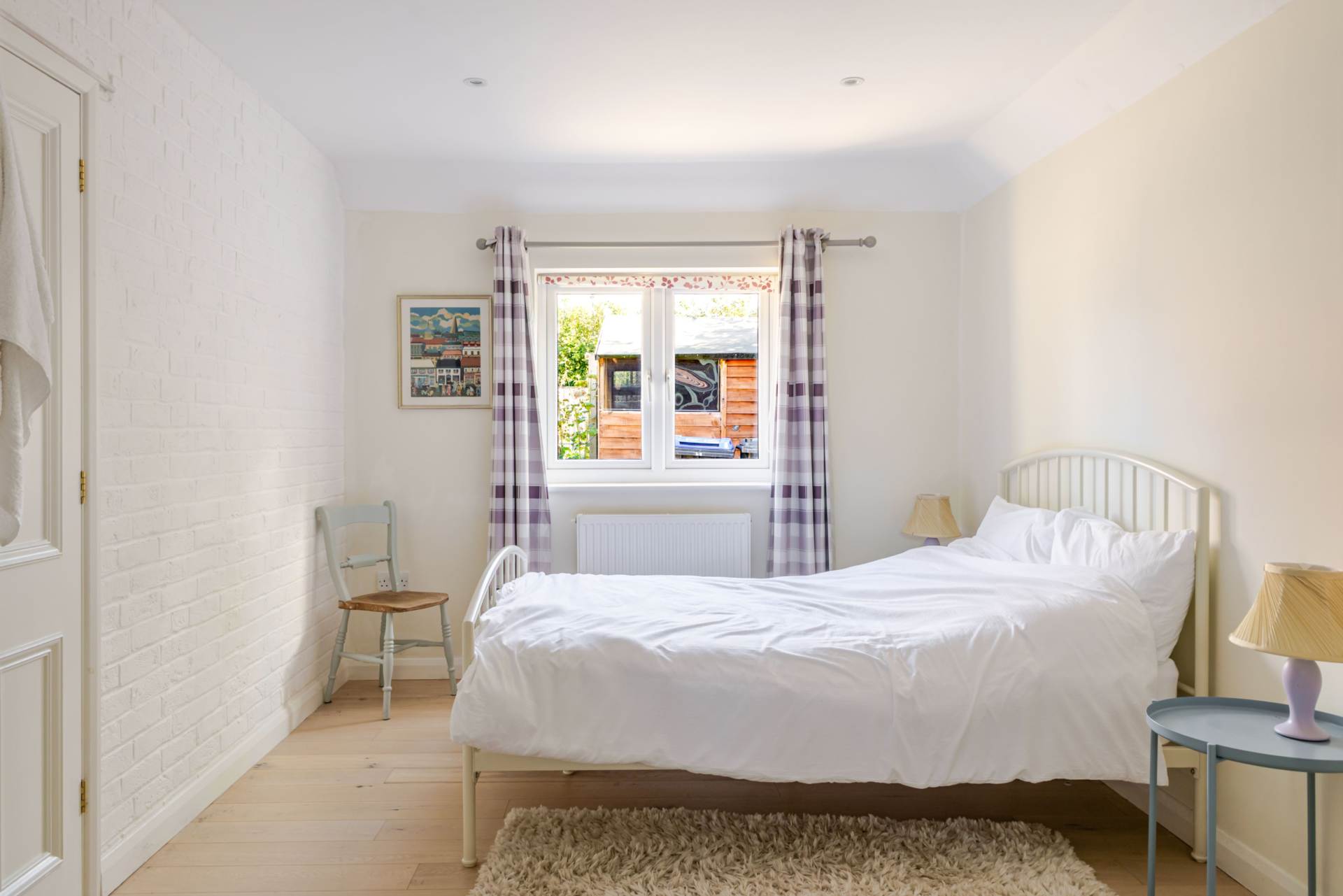 Stonebridge Close, Marlborough, SN8 2AE Detached family home + Annex, Image 8