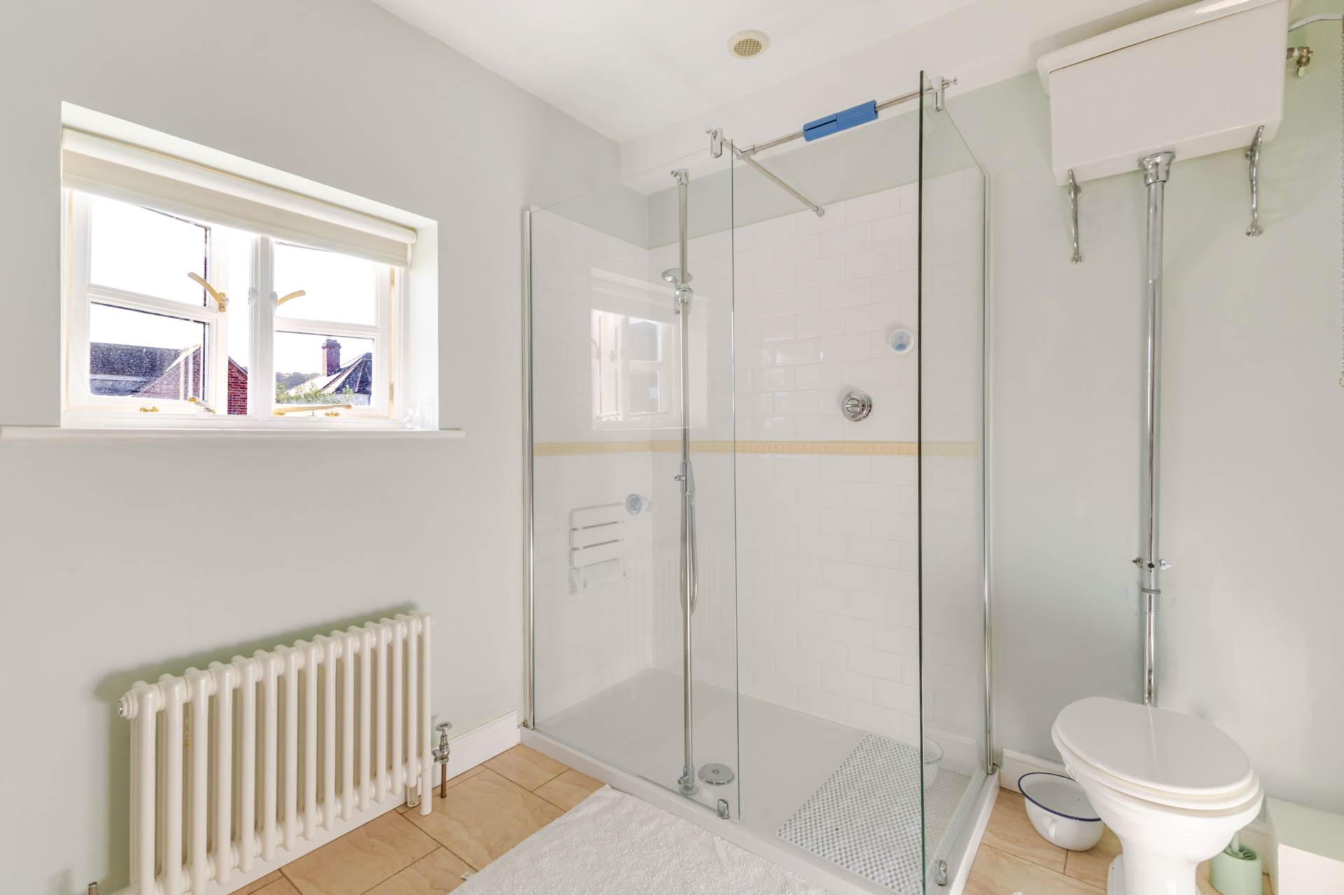 Stonebridge Close, Marlborough, SN8 2AE Detached family home + Annex, Image 9