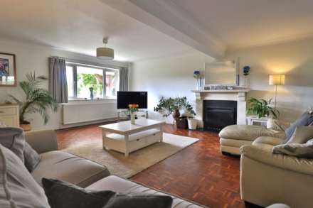 The Paddocks, Ramsbury, SN8 2QF, Image 6