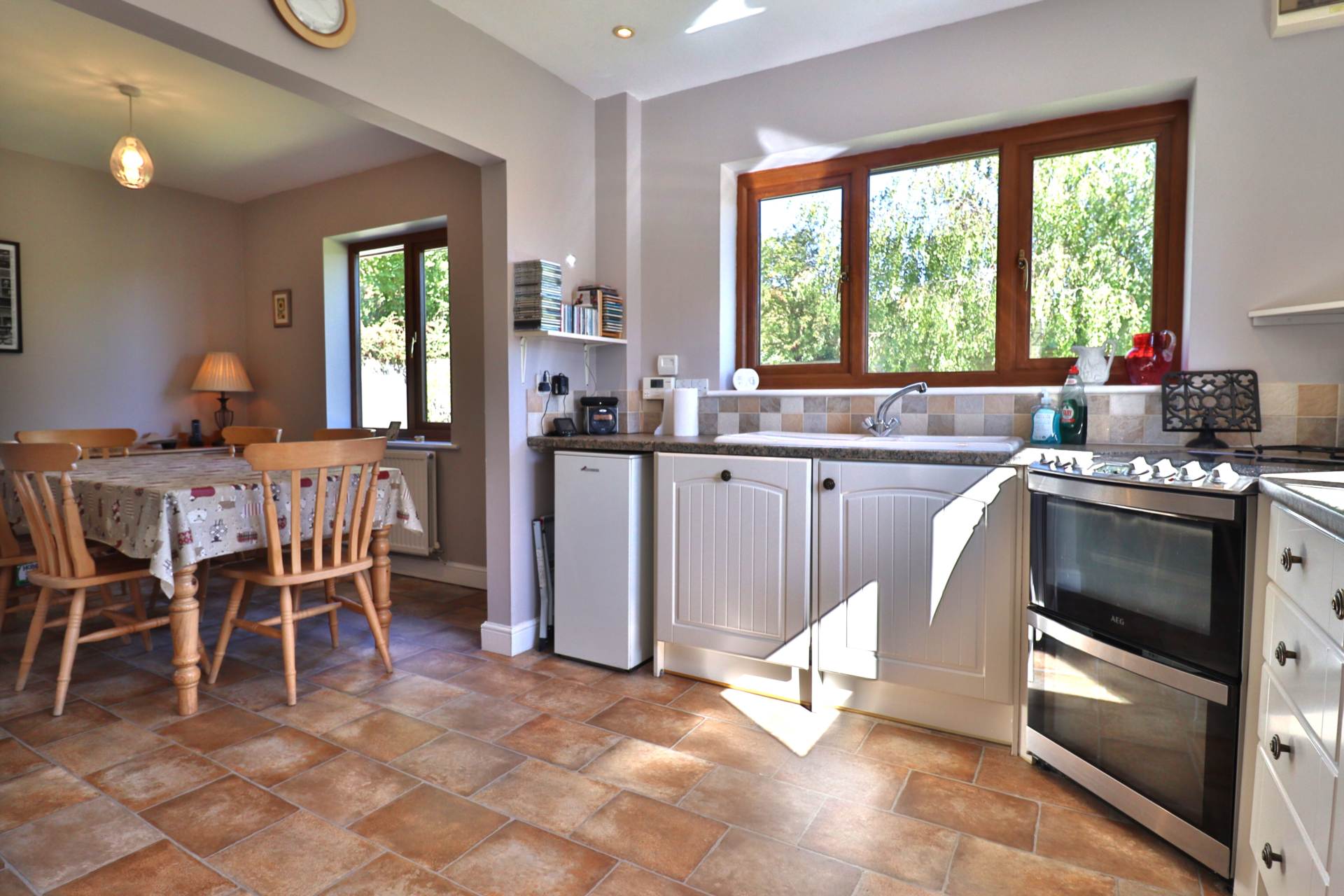 Winterbourne Monkton, SN4 9NW, Image 3