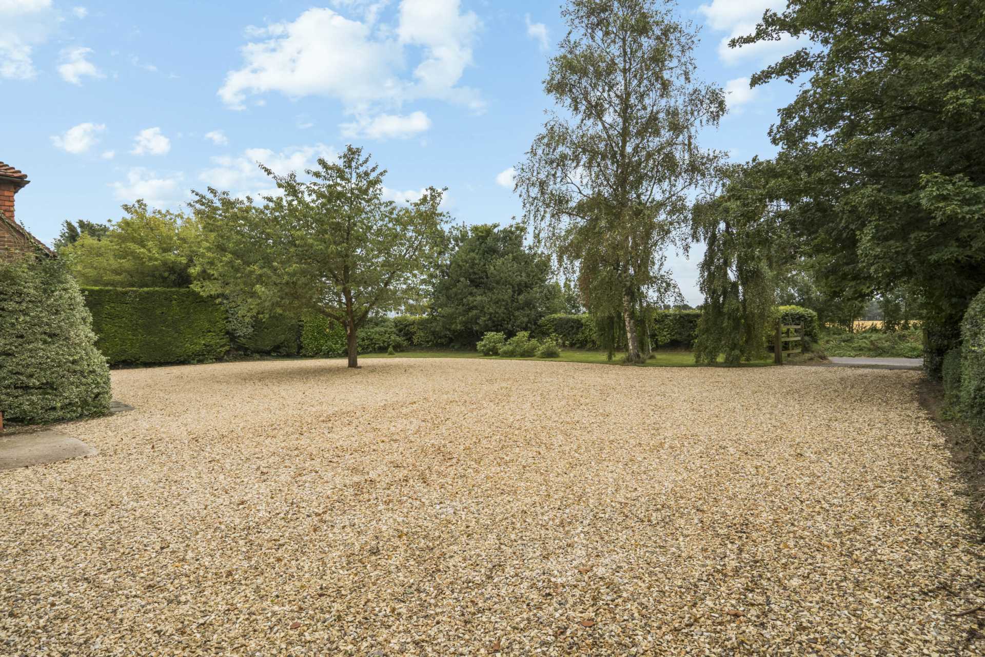 Clench Common, Marlborough, Wiltshire, SN8 4PB, Image 14