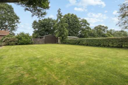 Clench Common, Marlborough, Wiltshire, SN8 4PB, Image 16