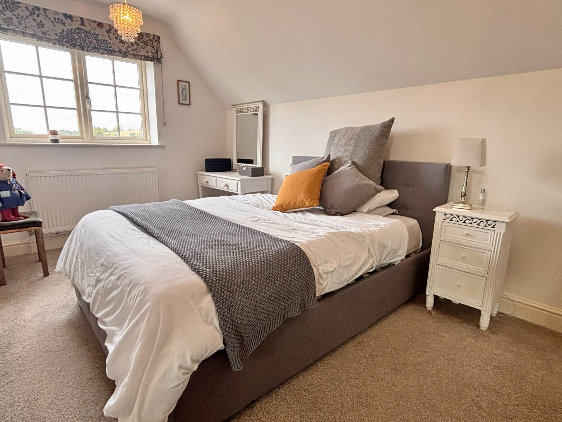 Ogbourne St George, SN8 1SL, Image 9